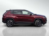 Certified 2022 Jeep Compass Limited image 3