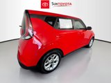 Used 2023 Kia Soul LX w/ LX Technology Package image 4
