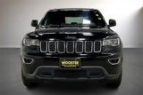 Used 2018 Jeep Grand Cherokee Laredo image 2