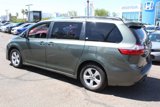 Used 2018 Toyota Sienna LE image 3