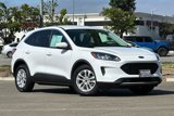 Used 2021 Ford Escape SE image 2