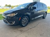 Used 2019 Chrysler Pacifica Touring-L Plus w/ Advanced Safetytec Group image 4