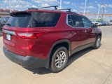 Used 2018 Chevrolet Traverse LT image 4