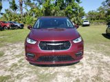 Used 2023 Chrysler Pacifica Touring-L image 5
