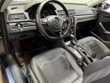 Used 2018 Volkswagen Passat 2.0T SE image 5