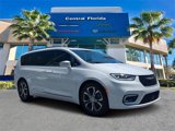 Certified 2022 Chrysler Pacifica Pinnacle image 2