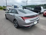 Used 2023 Hyundai Elantra SEL w/ Convenience Package image 5