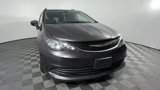 Used 2020 Chrysler Voyager Lxi image 3