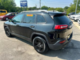 Used 2015 Jeep Cherokee Sport image 2