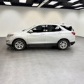 Used 2018 Chevrolet Equinox LT image 2