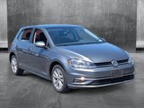 Used 2018 Volkswagen Golf SE image 3