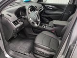 Used 2024 GMC Terrain SLT w/ Infotainment Package II image 2