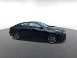 Used 2024 Kia Forte LXS image 2