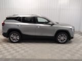 Used 2024 GMC Terrain SLT w/ Infotainment Package II image 3