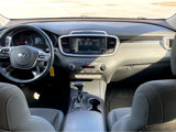 Used 2019 Kia Sorento S image 4