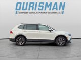 Used 2022 Volkswagen Tiguan S image 2