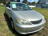 Used 2005 Toyota Camry XLE image 3