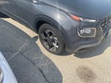 Used 2023 Hyundai Venue SEL image 5
