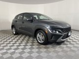 Used 2022 Hyundai Kona SE image 1