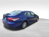 Used 2018 Toyota Camry LE image 5