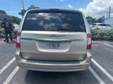 Used 2014 Chrysler Town & Country Touring w/ Driver Convenience Group image 4