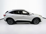 Used 2020 Ford Escape Titanium image 4