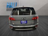 Certified 2023 Volkswagen Taos SEL image 5