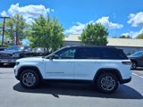 Certified 2023 Jeep Grand Cherokee Trailhawk w/ Luxury Tech Group III image 4