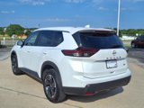 Used 2024 Nissan Rogue SV image 5