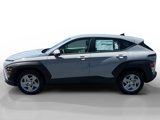 New 2025 Hyundai Kona SE image 2