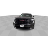 Used 2025 GMC Acadia Elevation w/ Black Edition image 3
