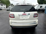 Used 2015 GMC Acadia SLE image 5