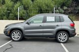 Used 2016 Volkswagen Tiguan SE image 2