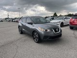 Used 2019 Nissan Kicks SV image 3