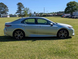 Used 2019 Toyota Camry image 2