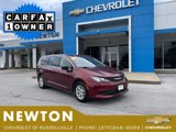 Used 2023 Chrysler Voyager LX image 2