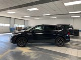 Used 2022 Volkswagen Tiguan SE image 2