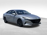 Used 2023 Hyundai Elantra SEL image 3