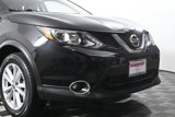 Used 2017 Nissan Rogue Sport SV image 3