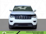 Used 2017 Jeep Grand Cherokee Laredo image 2
