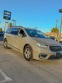 Used 2022 Chrysler Pacifica Limited image 3