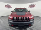 Used 2016 Jeep Cherokee Trailhawk image 2