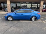 Used 2017 Hyundai Elantra SE image 2
