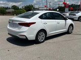 Used 2022 Hyundai Accent SE image 3