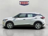 New 2025 Nissan Kicks Play S image 4
