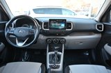 Used 2021 Hyundai Venue SEL w/ Premium Package image 4