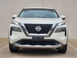 Used 2021 Nissan Rogue Platinum image 2