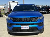 New 2025 Jeep Compass Latitude image 2