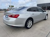 Used 2018 Chevrolet Malibu LT w/ Leather Package image 3