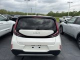 Used 2023 Kia Soul LX image 3
